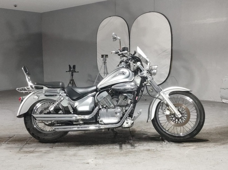 Мотоцикл Suzuki INTRUDER 250LC с пробегом 24517 km