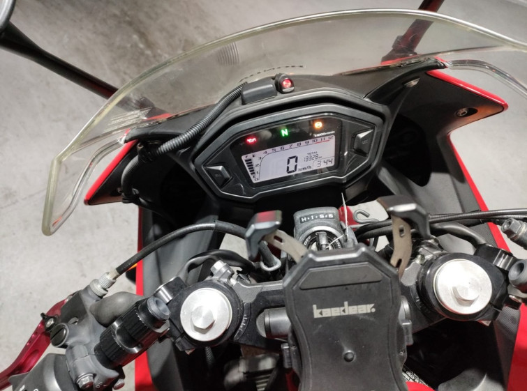 Мотоцикл Honda CBR400R с пробегом 13328 km