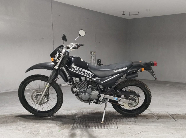 Мотоцикл Kawasaki SUPER SHERPA с пробегом 888 km