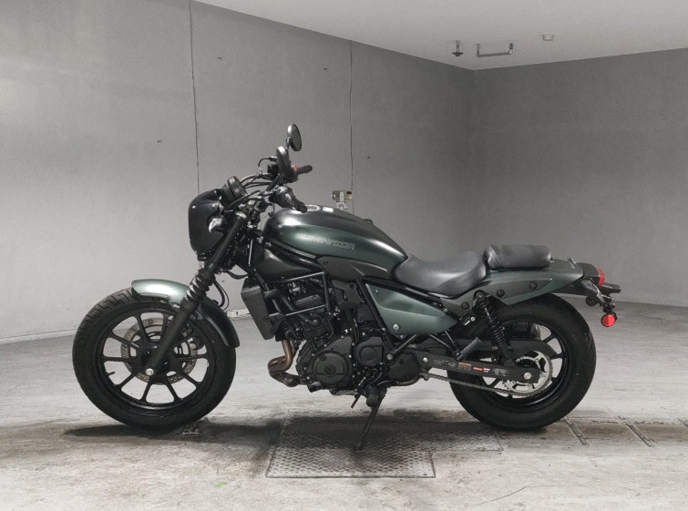 Мотоцикл Kawasaki ELIMINATOR 400 з пробігом 2947 km