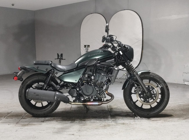 Мотоцикл Kawasaki ELIMINATOR 400 з пробігом 2947 km