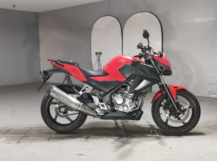 Мотоцикл Honda CB250F с пробегом 8248 km