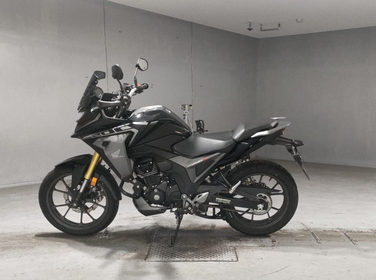 Мотоцикл Honda CB200XA с пробегом 4851 km