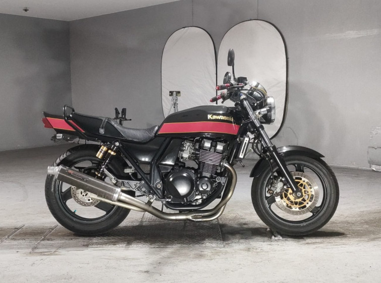 Мотоцикл Kawasaki ZRX400 з пробігом 48657 km