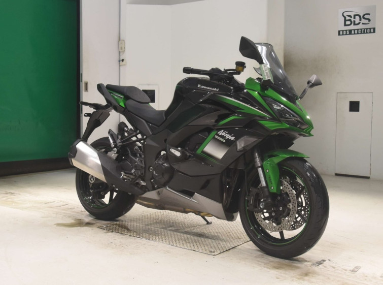 Мотоцикл Kawasaki ninja 1000 sx с пробегом 12439 km