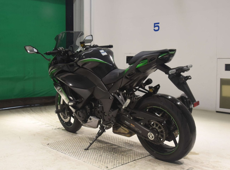 Мотоцикл Kawasaki ninja 1000 sx с пробегом 12439 km