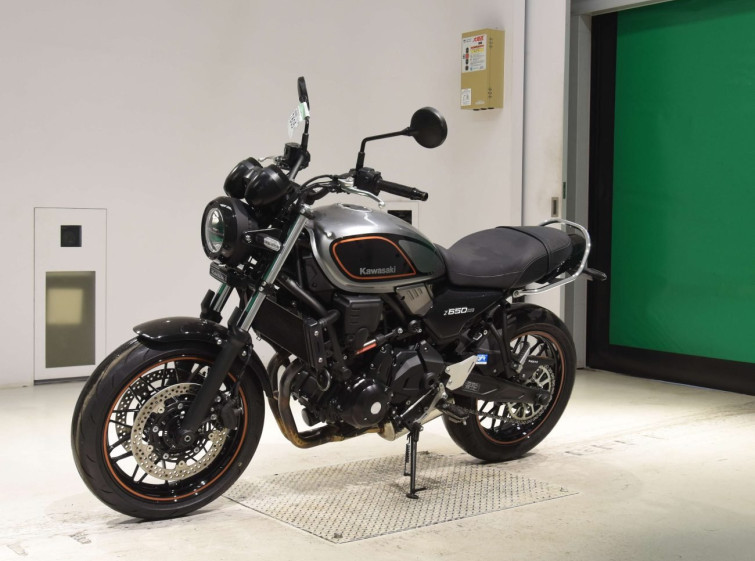 Мотоцикл Kawasaki Z650RS з пробігом 9346 km
