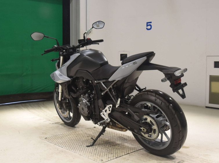 Мотоцикл Suzuki GSX-8S з пробігом 1617 km