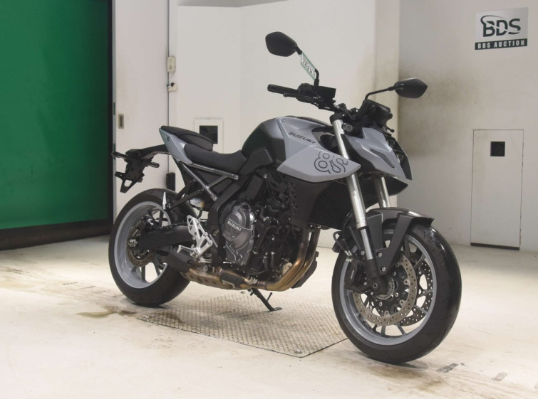 Мотоцикл Suzuki GSX-8S з пробігом 1617 km