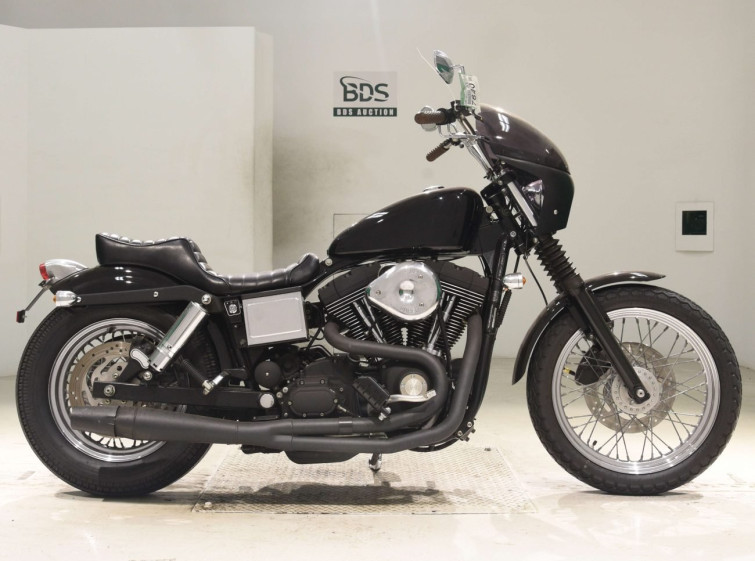 Мотоцикл HD SUPER GLIDE FXDXT1450