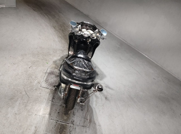 Мотоцикл Yamaha MAJESTY 250C с пробегом 9066 km