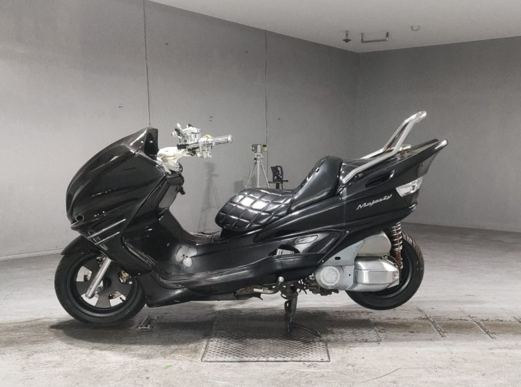 Мотоцикл Yamaha MAJESTY 250C с пробегом 9066 km