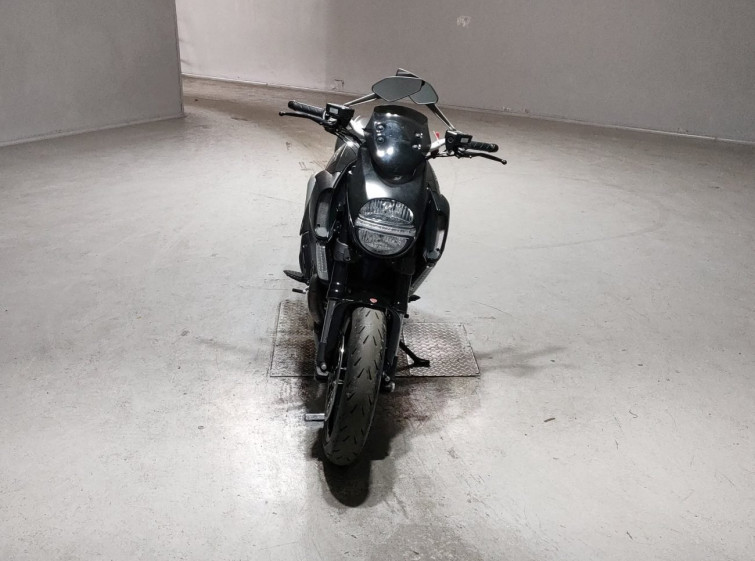 Мотоцикл Ducati DIAVEL з пробігом 2234 km