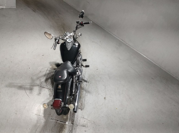 Мотоцикл Yamaha DRAGSTAR XVS250 с пробегом 42144 km