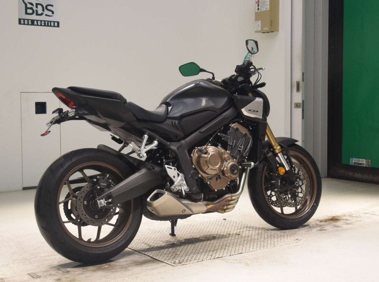 Мотоцикл Honda CB650R-2 с пробегом 2425 km
