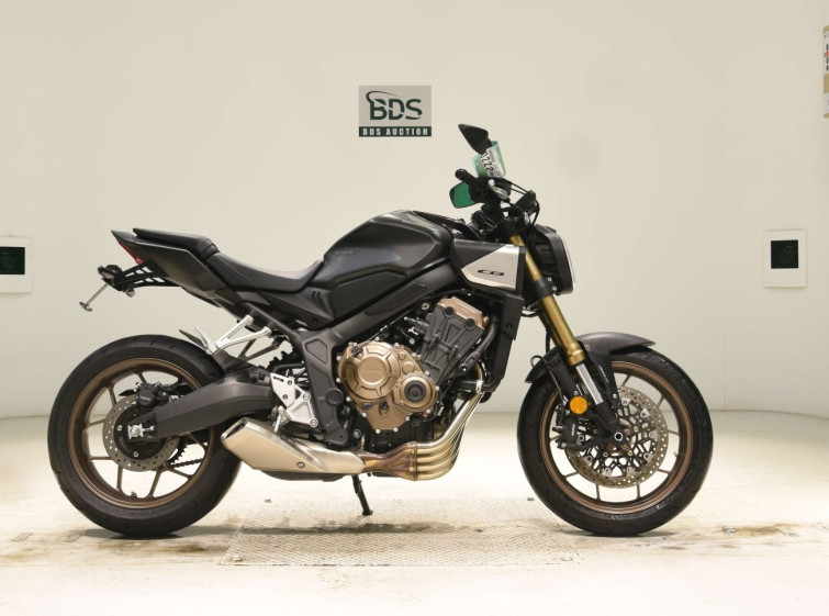 Мотоцикл Honda CB650R-2 с пробегом 2425 km