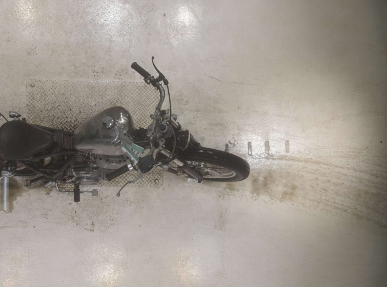 Мотоцикл Yamaha SR400 с пробегом 19835 km