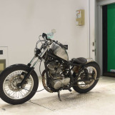 Мотоцикл Yamaha SR400 с пробегом 19835 km