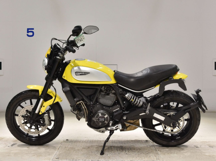 Мотоцикл Ducati SCRAMBLER 803 CLASSIC з пробігом 22057 km
