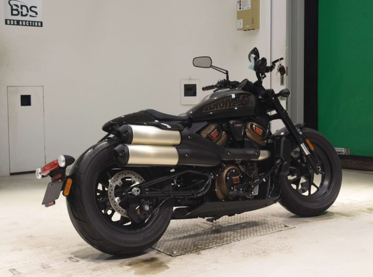 Мотоцикл HD RH1250S з пробігом 2339 km