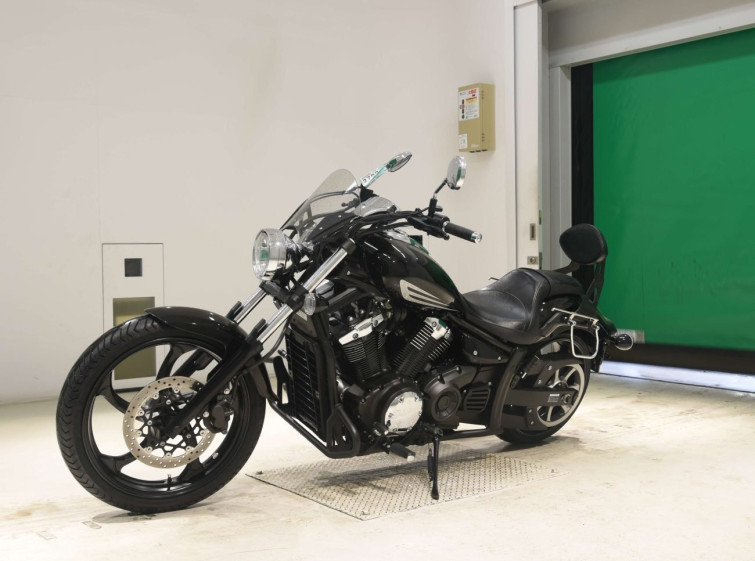 Мотоцикл Yamaha MIDNIGHTSTAR XVS1300 с пробегом 3026 km