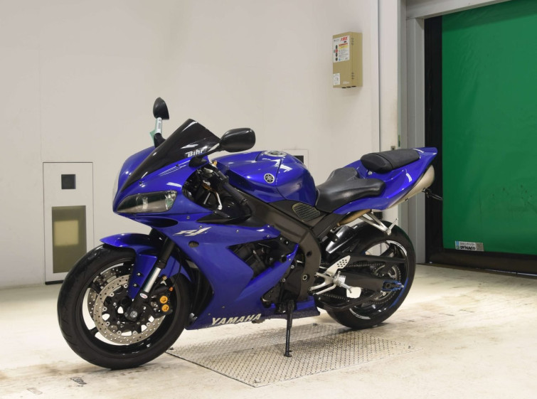Мотоцикл Yamaha YZF-R1 с пробегом 61376 km