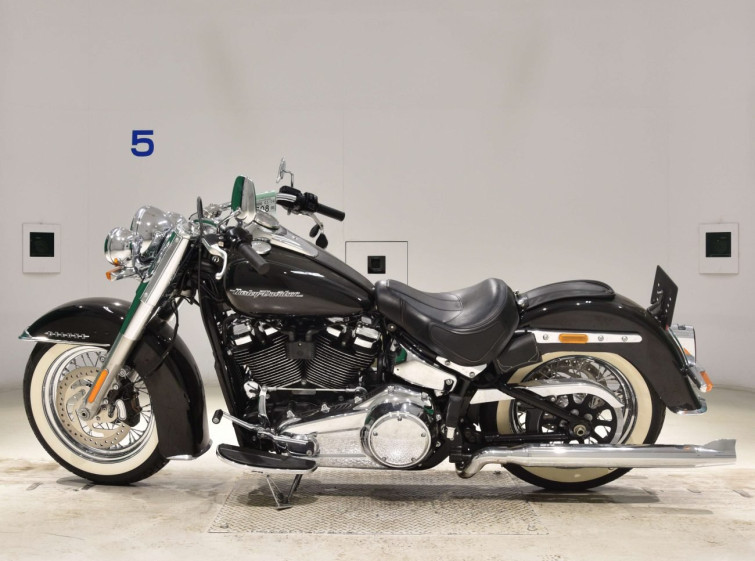 Мотоцикл HD DELUXE FLDE1750 з пробігом 7134 km