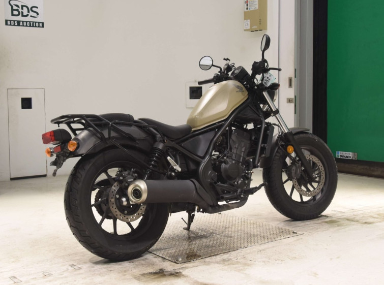 Мотоцикл Honda REBEL CMX250 з пробігом 3673 km