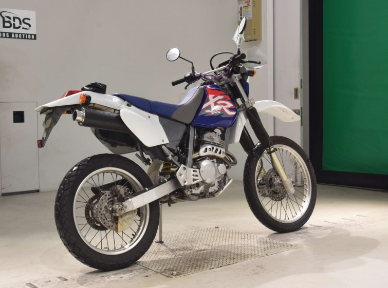 Мотоцикл Honda XR250 з пробігом 6811 km