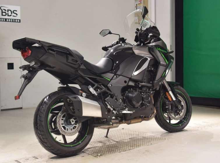 Мотоцикл Kawasaki VERSYS 1100 SE с пробегом 110 km