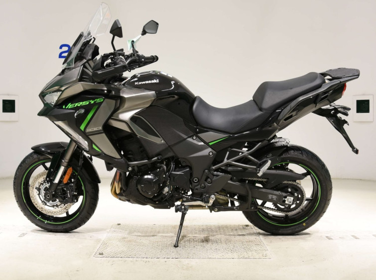 Мотоцикл Kawasaki VERSYS 1100 SE с пробегом 110 km