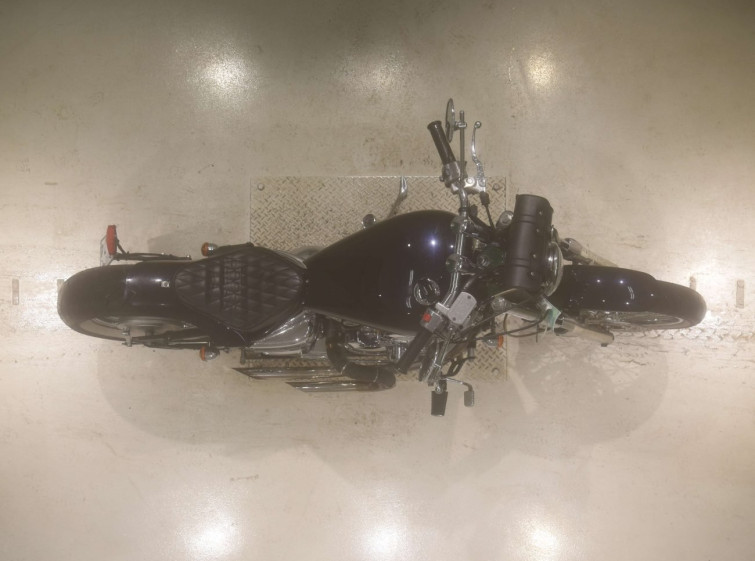 Мотоцикл Yamaha DRAGSTAR XVS400 CLASSIC с пробегом 7884 km