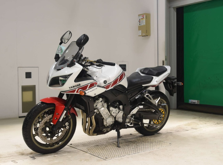 Мотоцикл Yamaha FZ1 FAZER з пробігом 34061 km