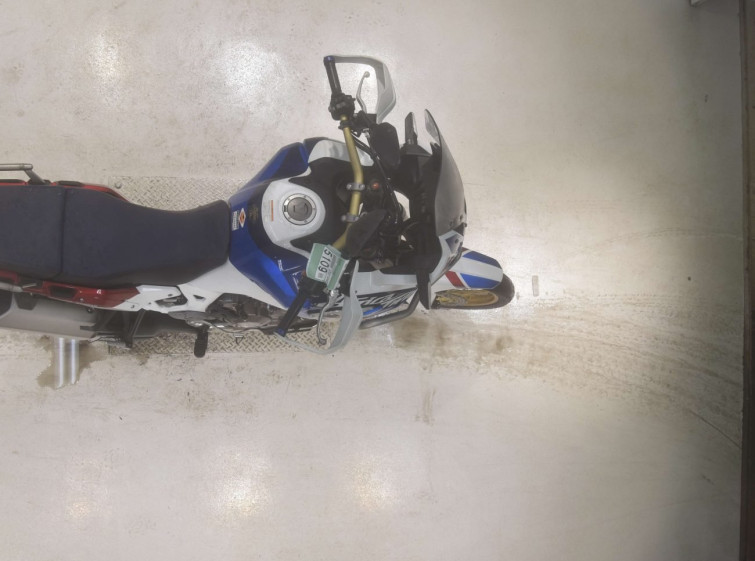 Мотоцикл Honda AFRICATWIN CRF1000L з пробігом 12887 km