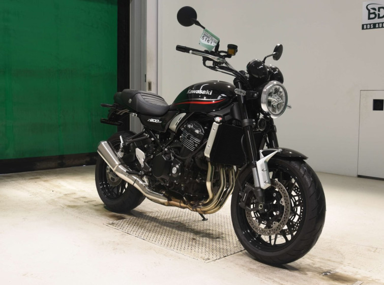 Мотоцикл Kawasaki Z900RS с пробегом 2158 km