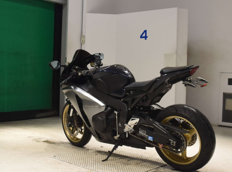 Мотоцикл Honda CBR1000RRA з пробігом 36441 km