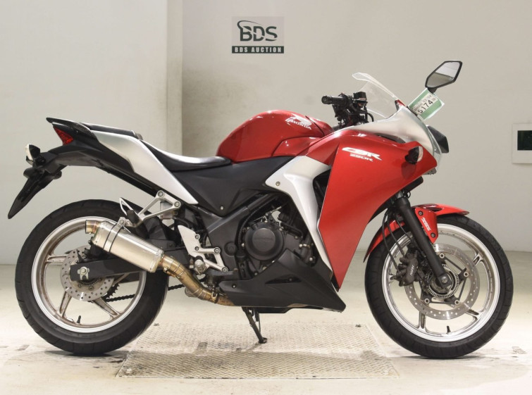 Мотоцикл Honda CBR250R с пробегом 36214 km