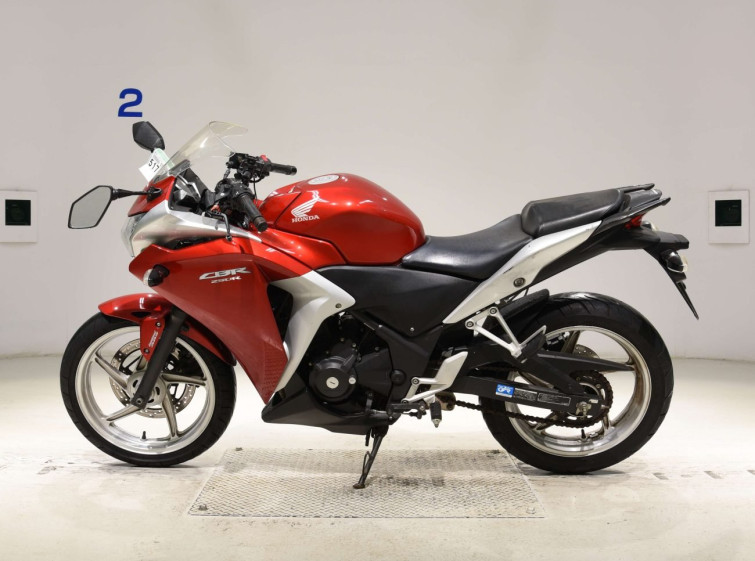 Мотоцикл Honda CBR250R с пробегом 36214 km