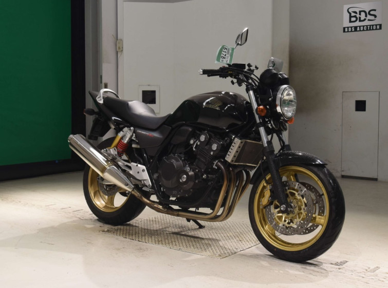 Мотоцикл Honda CB400SFV с пробегом 15900 km