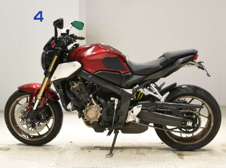 Мотоцикл Honda CB650R з пробігом 26106 km