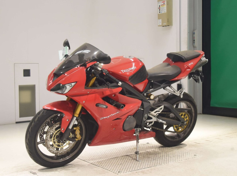 Мотоцикл Triumph DAYTONA 675 с пробегом 24276 km