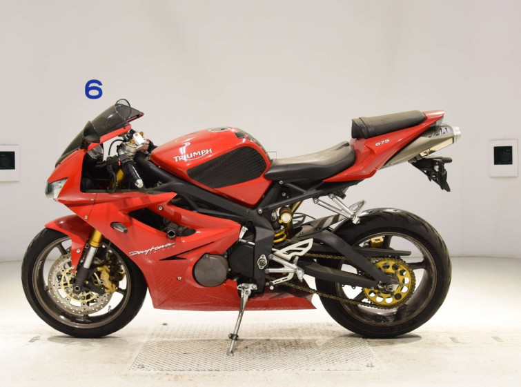 Мотоцикл Triumph DAYTONA 675 с пробегом 24276 km