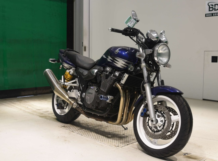 Мотоцикл Yamaha XJR1300 з пробігом 49230 km