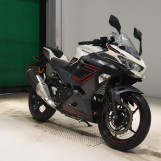 Мотоцикл Kawasaki NINJA400 с пробегом 2788 km