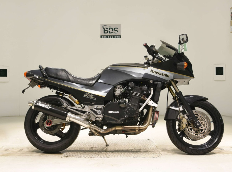 Мотоцикл Kawasaki GPZ900R з пробігом 58062 km
