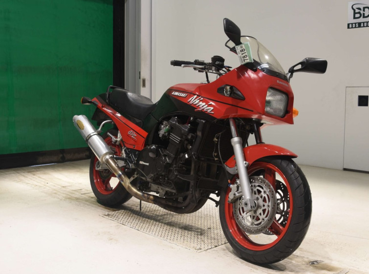 Мотоцикл Kawasaki GPZ900R з пробігом 39854 km