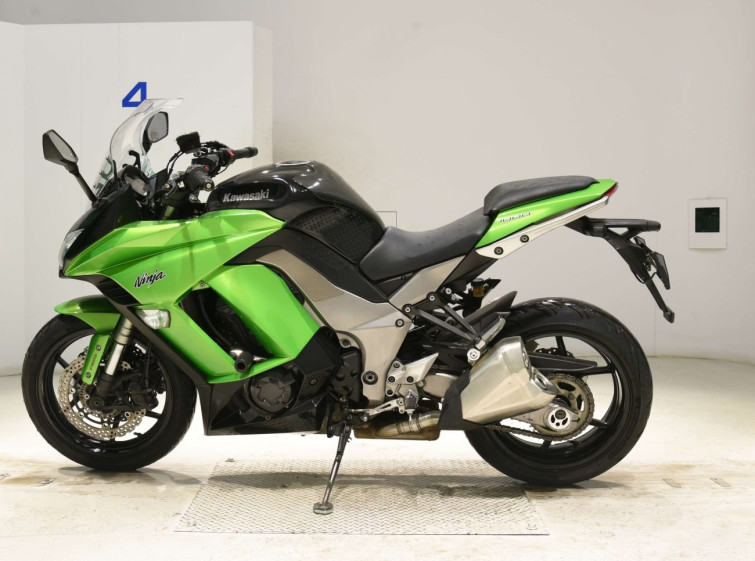 Мотоцикл Kawasaki NINJA1000 з пробігом 84349 km