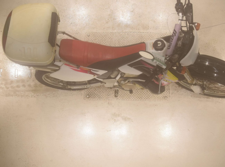 Мотоцикл Honda CRM250AR с пробегом 76675 km