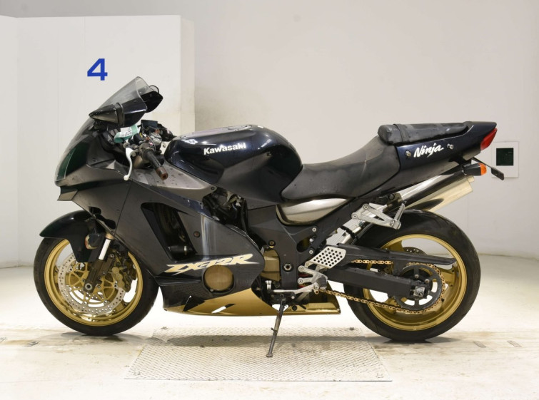 Мотоцикл Kawasaki NINJA ZX-12R з пробігом 30267 km