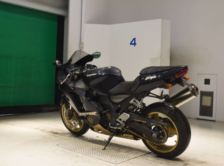 Мотоцикл Kawasaki NINJA ZX-12R з пробігом 30267 km